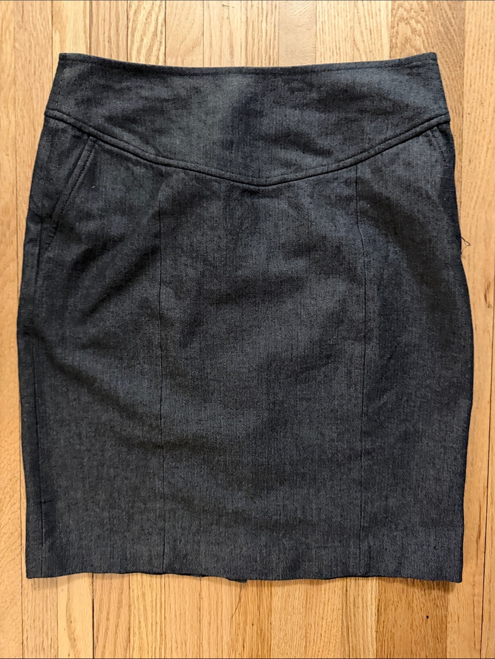 Banana Republic dark gray Classic Pencil Skirt - Women size 6